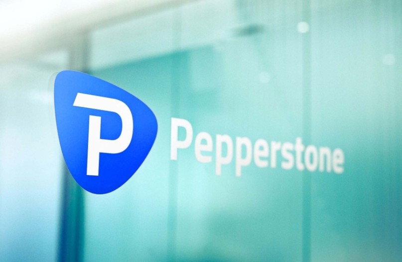 Pepperstone Review: Regulation, Razor Fees & Platforms